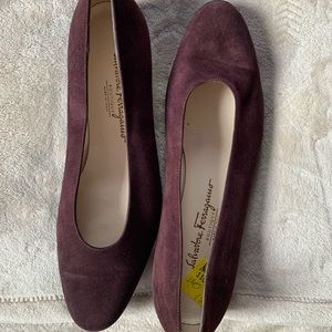 salvatore faragamo burgundy flats